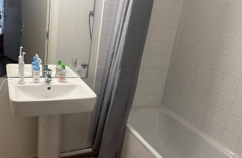 Stains Apartment | 71 m² Apartment ∙ 2 bedrooms ∙ 5 guests