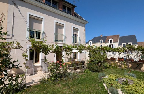 Montargis Apartment | 73 m² Apartment ∙ 2 bedrooms ∙ 5 guests