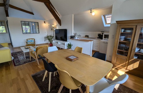 Montargis Apartment | 73 m² Apartment ∙ 2 bedrooms ∙ 5 guests