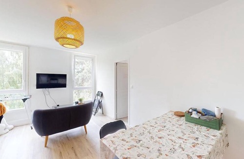 Herouville-Saint-Clair Resort | 75 m² Private room ∙ 1 bedroom ∙ 1 guest