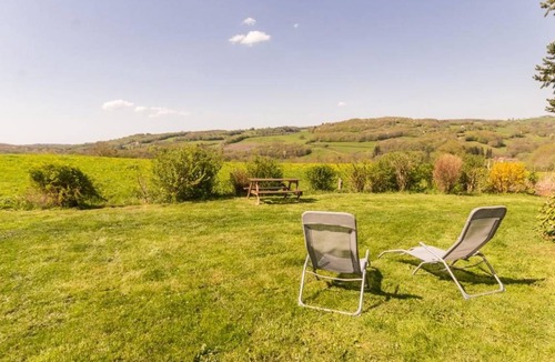 Marigny l'Eglise Cottage | 75 m² Cabin ∙ 3 bedrooms ∙ 6 guests