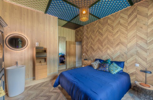 Villaines-les-Rochers Apartment | 75 m² Apartment ∙ 3 bedrooms ∙ 6 guests