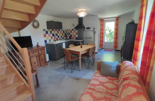 Neufmanil House | 75 m² Gîte ∙ 2 bedrooms ∙ 4 guests