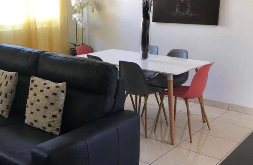 Mantes-la-Jolie Apartment | 80 m² Apartment ∙ 2 bedrooms ∙ 5 guests