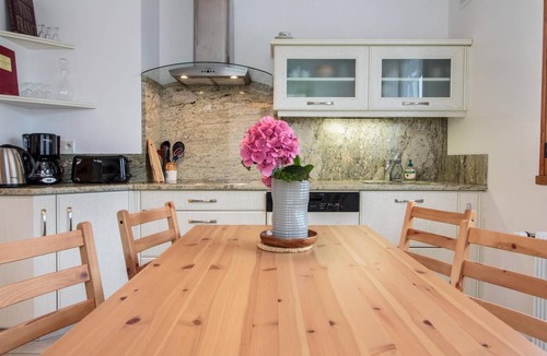 Genay Cottage | 80 m² Cabin ∙ 2 bedrooms ∙ 4 guests