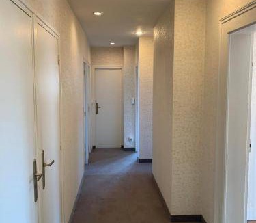 Chalons-en-Champagne Apartment | 80 m² Apartment ∙ 2 bedrooms ∙ 6 guests