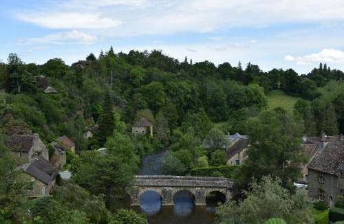 Moulins-le-Carbonnel House | 80 m² House ∙ 1 bedroom ∙ 4 guests