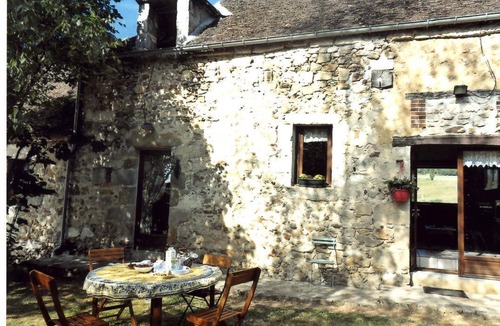 Melz-sur-Seine House | 80 m² Gîte ∙ 2 bedrooms ∙ 4 guests