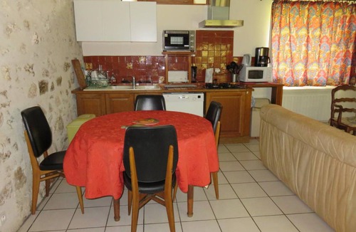 Melz-sur-Seine House | 80 m² Gîte ∙ 2 bedrooms ∙ 4 guests