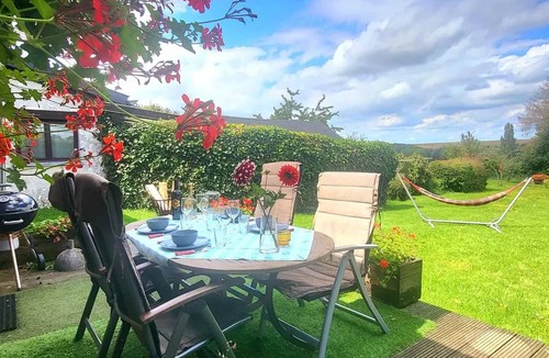 Parfondeval House | 80 m² House ∙ 2 bedrooms ∙ 4 guests