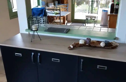 Feron House | 80 m² House ∙ 3 bedrooms ∙ 6 guests