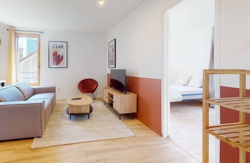 La Courneuve Resort | 80 m² Private room ∙ 1 bedroom ∙ 2 guests