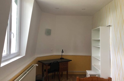 Mons-en-Baroeul Resort | 80 m² Private room ∙ 1 bedroom ∙ 6 guests