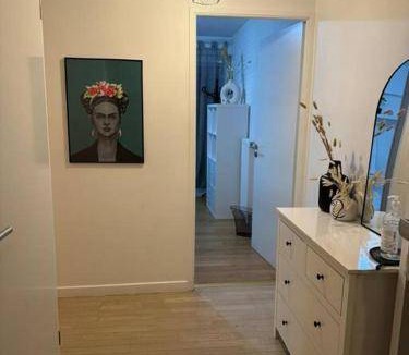 Parc-Nord Apartment | 83 m² Apartment ∙ 2 bedrooms ∙ 4 guests