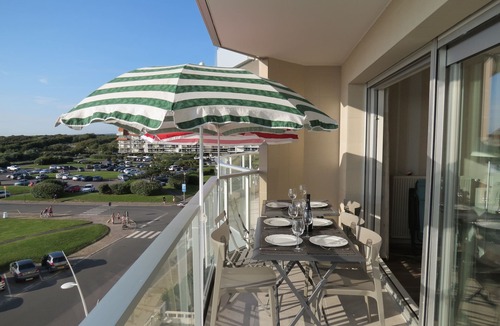 Le Touquet-Paris-Plage Apartment | 83M2 FAMILY APARTMENT WITH WIFI