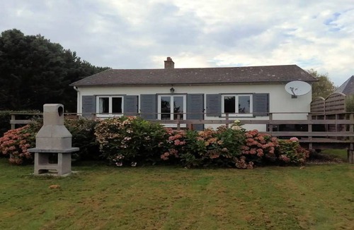 Saint-Riquier-es-Plains House | 85 m² House ∙ 3 bedrooms ∙ 5 guests