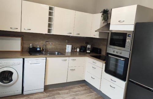 Senlis House | 85 m² House ∙ 2 bedrooms ∙ 8 guests