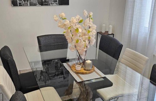 Beauvais House | 90 m² House ∙ 2 bedrooms ∙ 8 guests