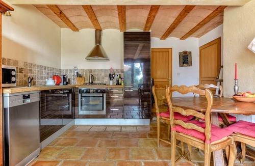 Velieux House | 90 m² House ∙ 2 bedrooms ∙ 5 guests