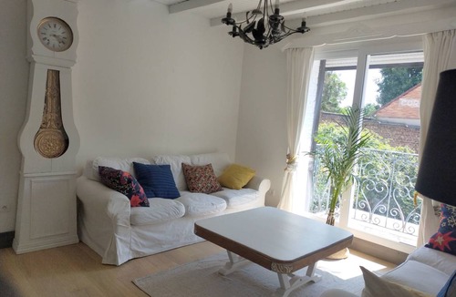 Lens House | 90 m² House ∙ 3 bedrooms ∙ 6 guests