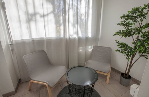 Boissy-Saint-Leger Resort | 90 m² Private room ∙ 1 bedroom ∙ 4 guests