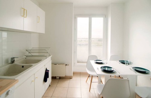 Saint-Denis Resort | 91 m² Private room ∙ 1 bedroom ∙ 4 guests