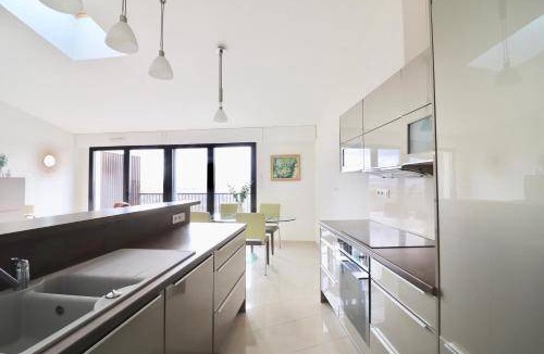 Rodez Apartment | 92 m² Apartment ∙ 3 bedrooms ∙ 5 guests
