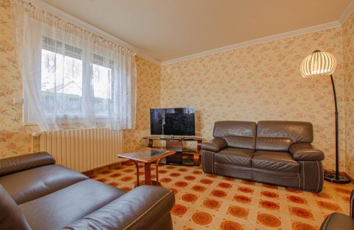 Villenauxe-la-Grande House | 95 m² Gîte ∙ 3 bedrooms ∙ 6 guests
