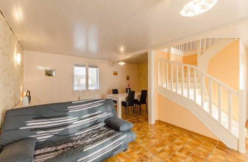 Fontaine-les-Gres House | 95 m² Gîte ∙ 3 bedrooms ∙ 7 guests