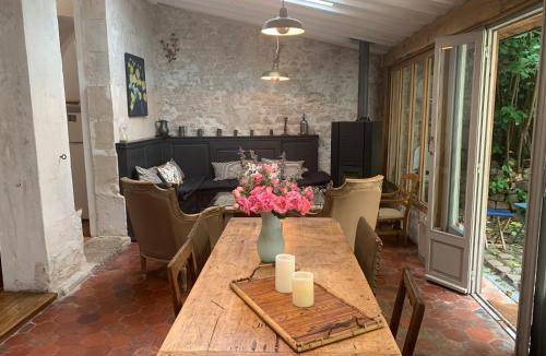 Crepy-en-Valois House | 95 m² House ∙ 2 bedrooms ∙ 5 guests