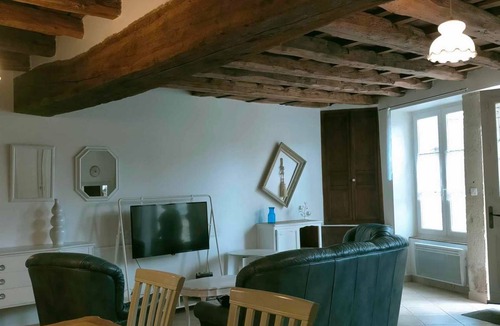 Ancy-le-Franc Cottage | 96 m² Cabin ∙ 2 bedrooms ∙ 4 guests