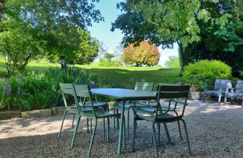 Lurcy-le-Bourg Cottage | 98 m² Cabin ∙ 2 bedrooms ∙ 5 guests