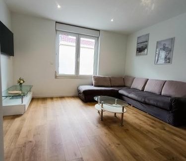 Petit-Fort-Philippe House | A 1min a pied de la plage Petit fort Philippe