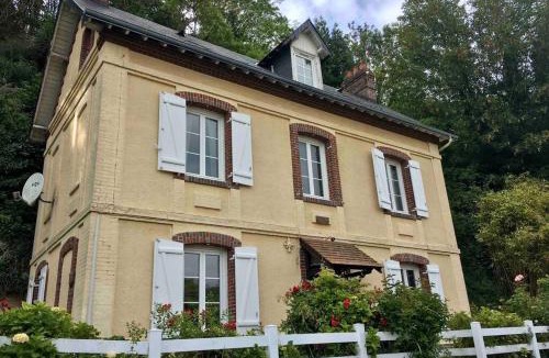 Veulettes-sur-Mer Villa | A 600m de la plage 6pers Meublé de tourisme 3 étoiles La Villa des Grottes