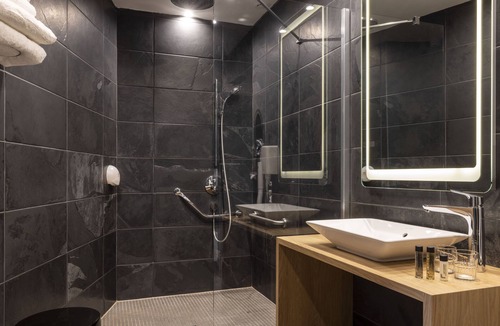 Saint-Victor Hotel | Abbatial Saint Germain