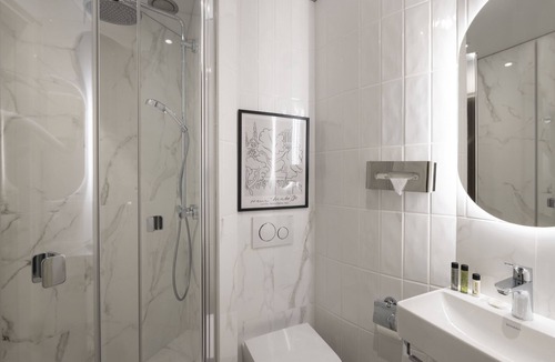 Saint-Victor Hotel | Abbatial Saint Germain