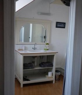 Roubaix Bed & Breakfast | Abri du Passant