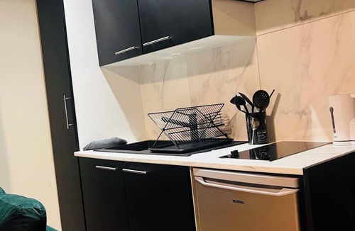 Noisy-le-Sec Apartment | Adorable Studio with WiFi in vibrant Noisy-le-Sec