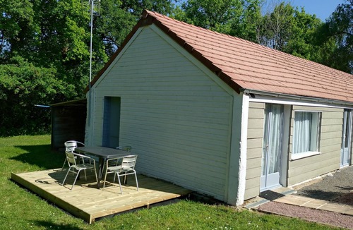 Roeze-sur-Sarthe House | Air-conditioned accommodation and heated swimming pool in Le Mans, 20 minutes from the circuit