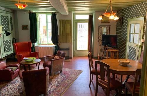 Sainpuits House | Alfred and George, The Appendix