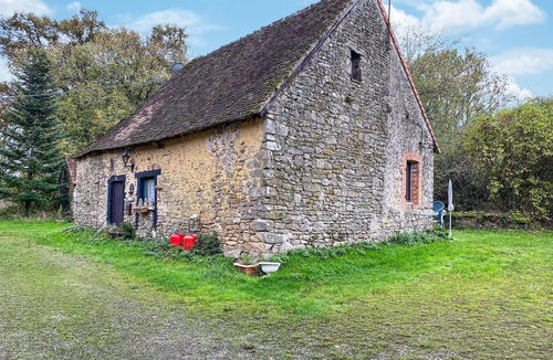 Saint-Martin-le-Mault House | Amazing home in Saint Martin Le Mault