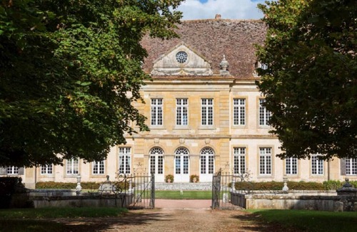Champeau-en-Morvan House | AN 18th-CENT HAVEN RESIDING IN ITS OWN ELEGANT BURGUNDIAN SETTING - DORDOGNE