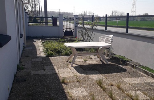 Coudekerque Apartment | Appartement Dans Maison à la Campagne