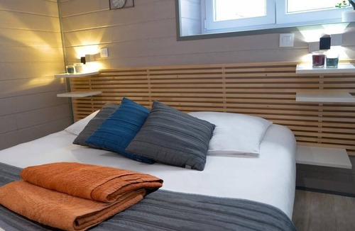 Verdun Apartment | AP4 - 1 Bedroom Apartment - Thomas and John's "AP4" Gite