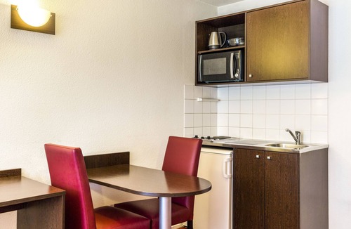 Vanves House | Aparthotel Adagio Access Paris Vanves Porte de Versailles