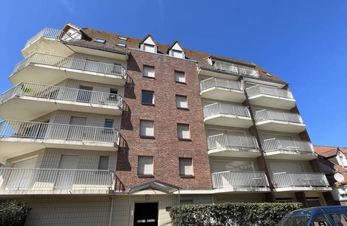 Le Touquet-Paris-Plage Apartment | Apartment F2 cabin near sea and shops with terrace and parking
