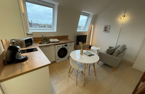 Roubaix Apartment | Apartment-City view-Private Bathroom