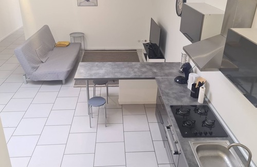 Croix Apartment | Apartment Croix metro
