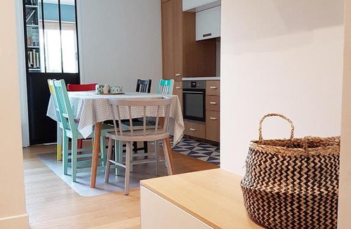 Quartier Saint-Ambroise Apartment | Apartment Family Lenoir CityCosy