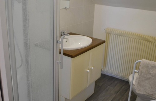 Saint-Acheul Apartment | Apartment in charming house near center